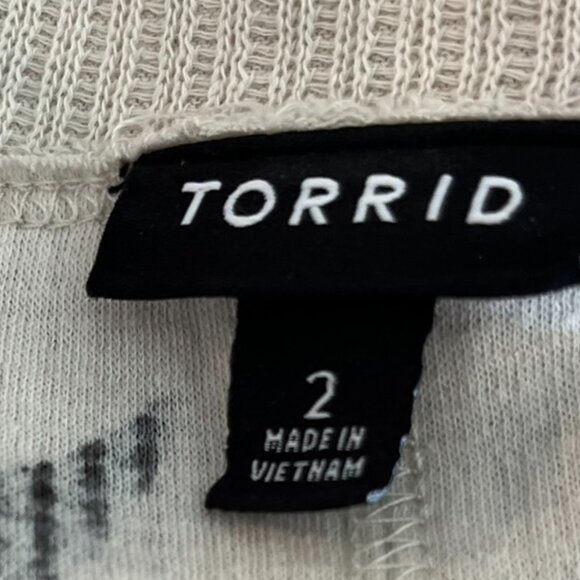 Torrid Woman's Plus-Size Over-Sized Floral Slouchy Crew Neck Tunic Sz 1/8/20 - Picture 7 of 10